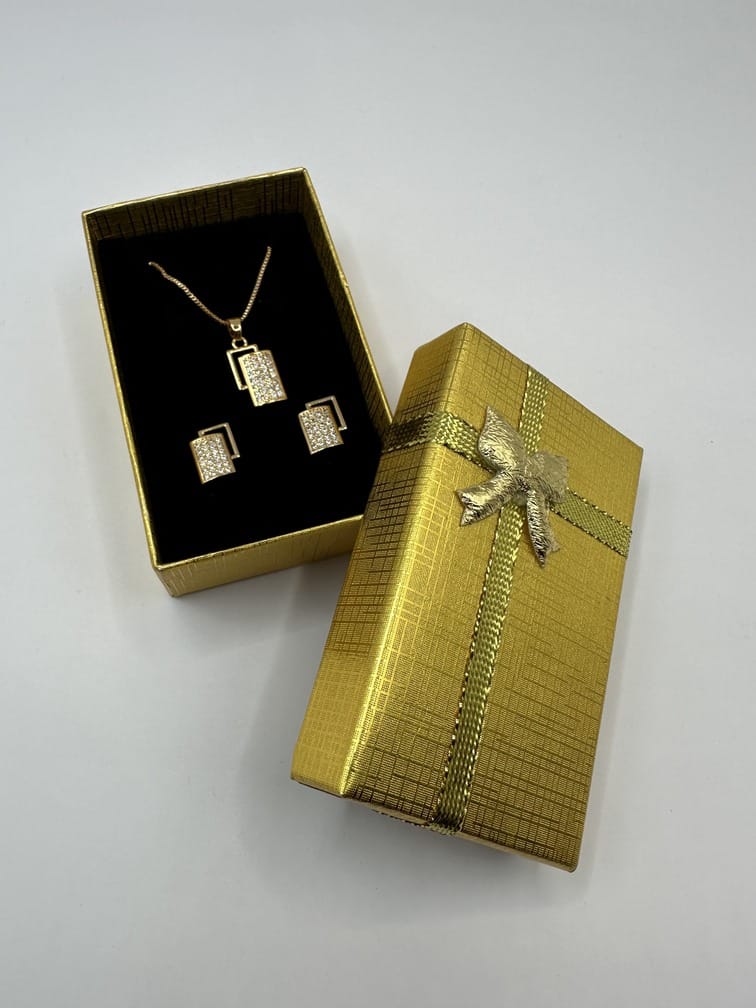 Pendant And Earring Set 1CT (Limited Stock)